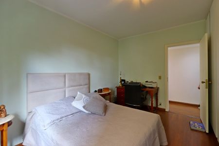 Apartamento à venda com 190m², 4 quartos e 2 vagasQuarto 1