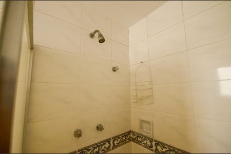 Casa à venda com 1884m², 8 quartos e 5 vagasBanheiro da Suíte 1