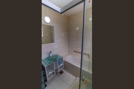 Apartamento à venda com 79m², 3 quartos e sem vagaBanheiro da Suíte