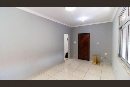 Apartamento à venda com 79m², 3 quartos e sem vagaSala