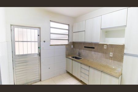 Apartamento à venda com 79m², 3 quartos e sem vagaCozinha