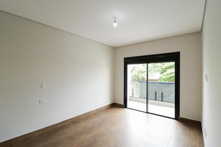 Casa à venda com 220m², 3 quartos e 4 vagasSuíte 3