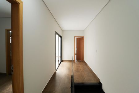 Casa à venda com 220m², 3 quartos e 4 vagasEscada/Corredor