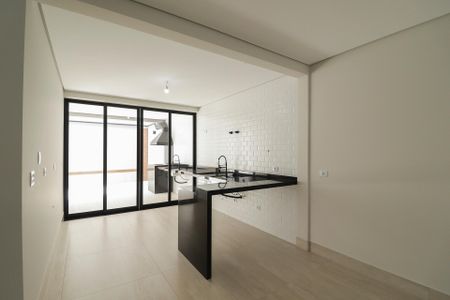 Casa à venda com 220m², 3 quartos e 4 vagasSala/Cozinha