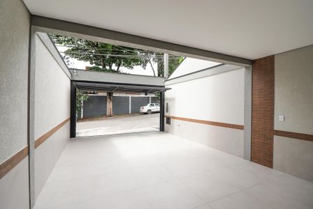 Casa à venda com 220m², 3 quartos e 4 vagasGaragem