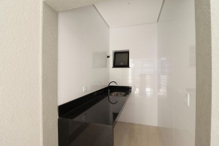 Casa à venda com 210m², 3 quartos e 4 vagas Casa à venda com 210m², 3 quartos e 4 vagasChurrasqueira/Área de Serviço