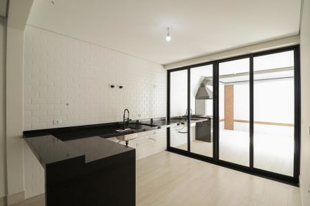 Casa à venda com 210m², 3 quartos e 4 vagas Casa à venda com 210m², 3 quartos e 4 vagasSala/Cozinha