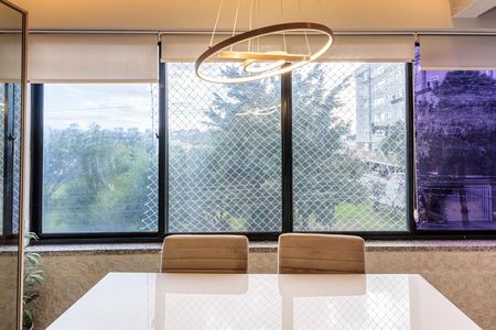 Apartamento à venda com 164m², 2 quartos e 1 vaga Apartamento à venda com 164m², 2 quartos e 1 vagaSala de Jantar 1