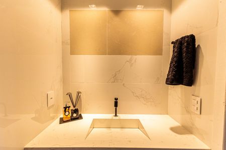 Apartamento à venda com 164m², 2 quartos e 1 vaga Apartamento à venda com 164m², 2 quartos e 1 vagaBanheiro 1