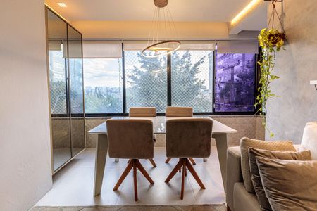 Apartamento à venda com 164m², 2 quartos e 1 vaga Apartamento à venda com 164m², 2 quartos e 1 vagaSala de Jantar 1