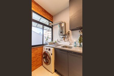 Apartamento à venda com 164m², 2 quartos e 1 vaga Apartamento à venda com 164m², 2 quartos e 1 vagaÁrea de Serviço