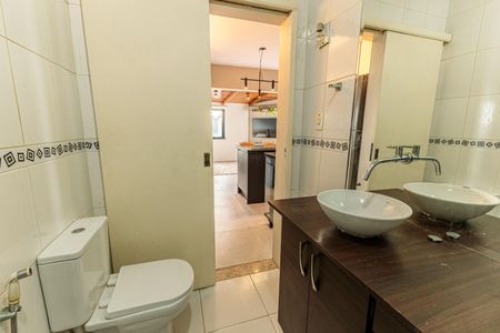 Apartamento à venda com 164m², 2 quartos e 1 vaga Apartamento à venda com 164m², 2 quartos e 1 vagaBanheiro 2