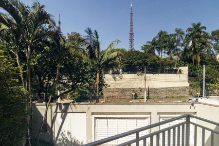 Casa à venda com 350m², 3 quartos e 4 vagas Casa à venda com 350m², 3 quartos e 4 vagasVaranda do Quarto 1 - Suíte