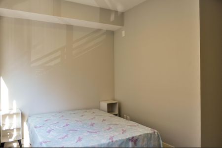 Apartamento à venda com 27m², 1 quarto e 1 vaga Apartamento à venda com 27m², 1 quarto e 1 vagaSala/Quarto
