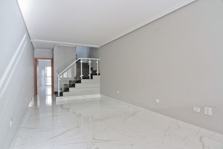 Casa à venda com 160m², 3 quartos e 2 vagasSala