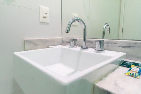 Studio à venda com 26m², 1 quarto e sem vagaBanheiro Detalhe