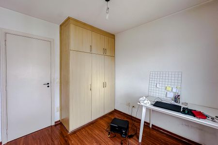Apartamento à venda com 84m², 3 quartos e 2 vagasQuarto 2