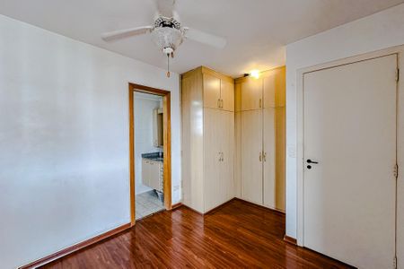 Apartamento à venda com 84m², 3 quartos e 2 vagasSuíte