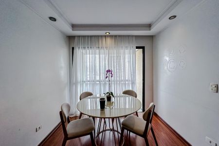 Apartamento à venda com 84m², 3 quartos e 2 vagasSala