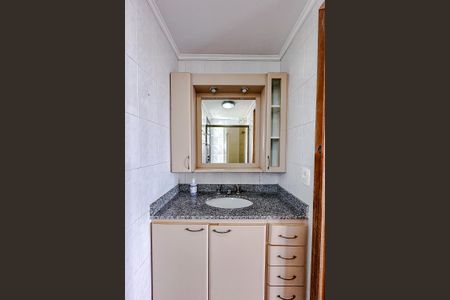 Apartamento à venda com 84m², 3 quartos e 2 vagasBanheiro da Suíte