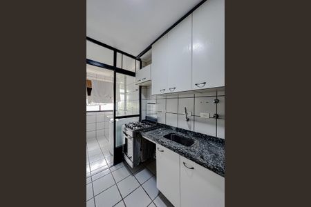 Apartamento à venda com 84m², 3 quartos e 2 vagasCozinha