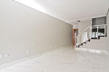 Casa à venda com 160m², 3 quartos e 2 vagas Casa à venda com 160m², 3 quartos e 2 vagasSala