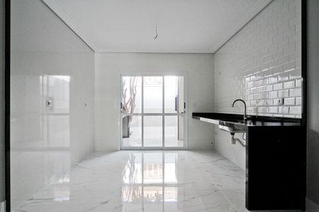 Casa à venda com 160m², 3 quartos e 2 vagas Casa à venda com 160m², 3 quartos e 2 vagasCozinha