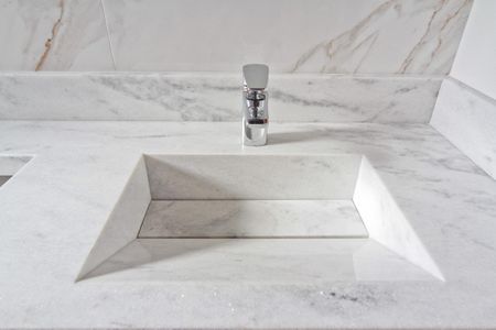 Casa à venda com 160m², 3 quartos e 2 vagas Casa à venda com 160m², 3 quartos e 2 vagasBanheiro da Suíte 3