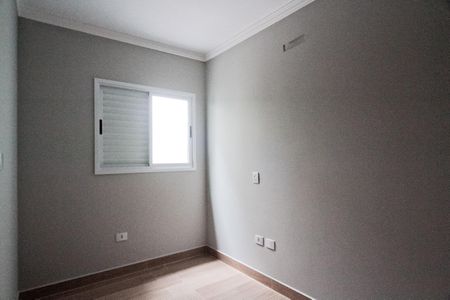 Casa à venda com 160m², 3 quartos e 2 vagasSuíte 2