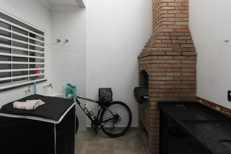 Casa à venda com 101m², 3 quartos e 2 vagasÁrea comum