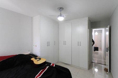 Casa à venda com 101m², 3 quartos e 2 vagasSuite