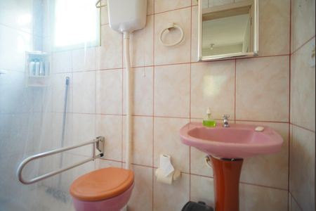 Casa à venda com 520m², 9 quartos e 3 vagasBanheiro 