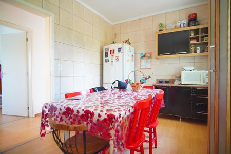 Casa à venda com 520m², 9 quartos e 3 vagasCozinha