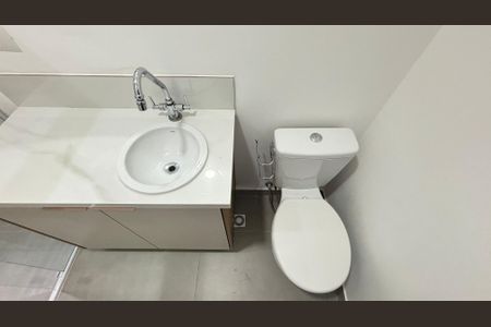 Apartamento para alugar com 62m², 2 quartos e 1 vagaBanheiro