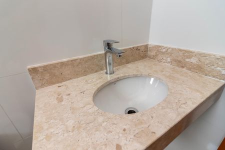 Apartamento à venda com 76m², 2 quartos e 1 vaga Apartamento à venda com 76m², 2 quartos e 1 vagaBanheiro da Suíte 1