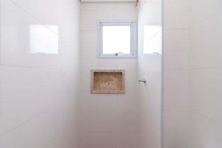 Apartamento à venda com 76m², 2 quartos e 1 vaga Apartamento à venda com 76m², 2 quartos e 1 vagaBanheiro da Suíte 1