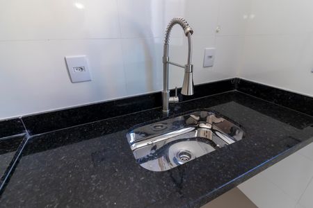 Apartamento à venda com 76m², 2 quartos e 1 vaga Apartamento à venda com 76m², 2 quartos e 1 vagaCozinha