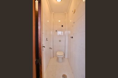 Apartamento à venda com 106m², 3 quartos e 1 vaga Apartamento à venda com 106m², 3 quartos e 1 vagaBanheiro de Serviço