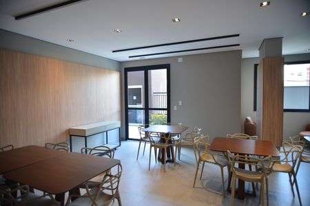 Apartamento à venda com 62m², 2 quartos e 1 vagaÁrea comum 