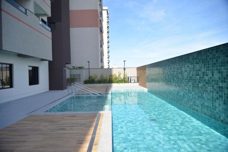 Apartamento à venda com 62m², 2 quartos e 1 vagaÁrea comum - Piscina