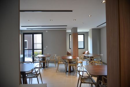 Apartamento à venda com 62m², 2 quartos e 1 vagaÁrea comum 