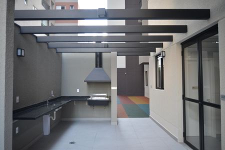 Apartamento à venda com 62m², 2 quartos e 1 vagaÁrea comum 