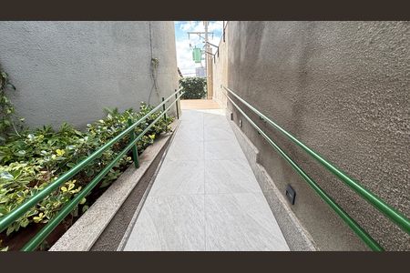 Apartamento para alugar com 62m², 2 quartos e 1 vaga Apartamento para alugar com 62m², 2 quartos e 1 vagaCorrimão