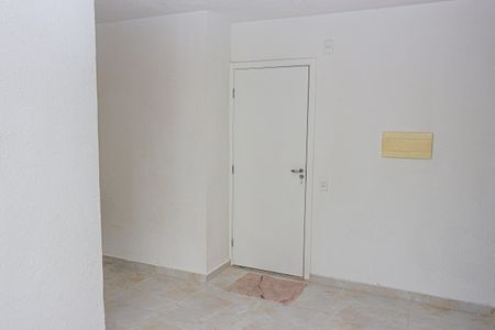 Apartamento à venda com 44m², 2 quartos e sem vaga Apartamento à venda com 44m², 2 quartos e sem vagaSala