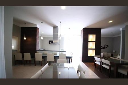 Apartamento à venda com 95m², 3 quartos e 2 vagasÁrea comum - Salão de festas