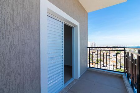 Apartamento à venda com 66m², 3 quartos e 1 vaga Apartamento à venda com 66m², 3 quartos e 1 vagaVaranda do Quarto 2