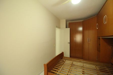 Apartamento à venda com 75m², 2 quartos e 1 vagaQuarto 2