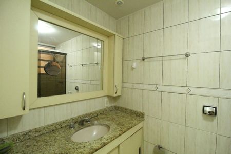 Apartamento à venda com 75m², 2 quartos e 1 vagaBanheiro