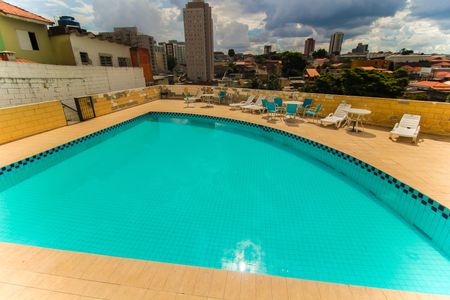 Apartamento à venda com 54m², 3 quartos e 1 vaga Apartamento à venda com 54m², 3 quartos e 1 vagaÁrea comum - Piscina