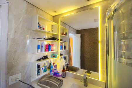 Apartamento à venda com 54m², 3 quartos e 1 vaga Apartamento à venda com 54m², 3 quartos e 1 vagaBanheiro